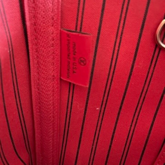 Authentic LV Neverfull MM - Picture 12 of 13